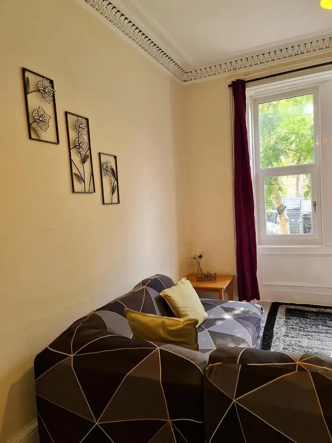 Apex Cathcart Place Apartment Edinburgh
